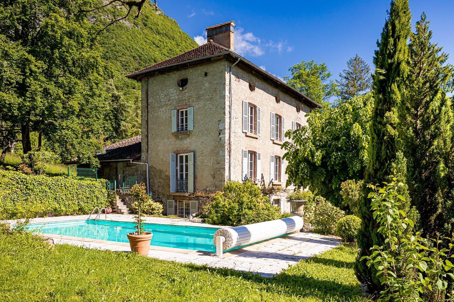 Chateau Monts Blancs Lumbin 외부 사진